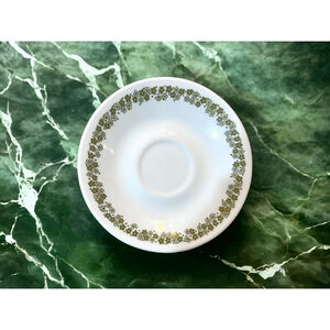 Corelle 4 pc 70s Plates Crazy Daisy Spring Blossom Design Vintage